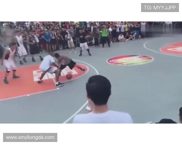 吴悠vs小托马斯巅峰对决街球与NBA的激情碰撞全纪录精彩瞬间